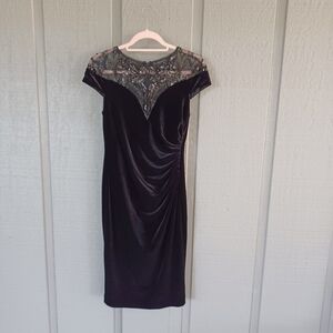 Adrianna Papell Illusion Neck Velvet Sheath Dress Size 4 Black Sequins Cocktail